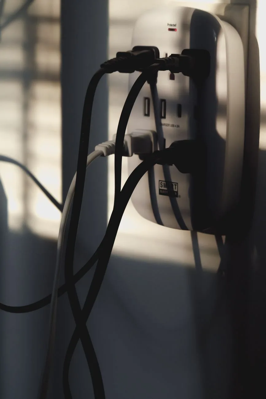 Best Surge Protectors for Home Workshops: 9 Top Picks for Safe, Rugged Power Distribution