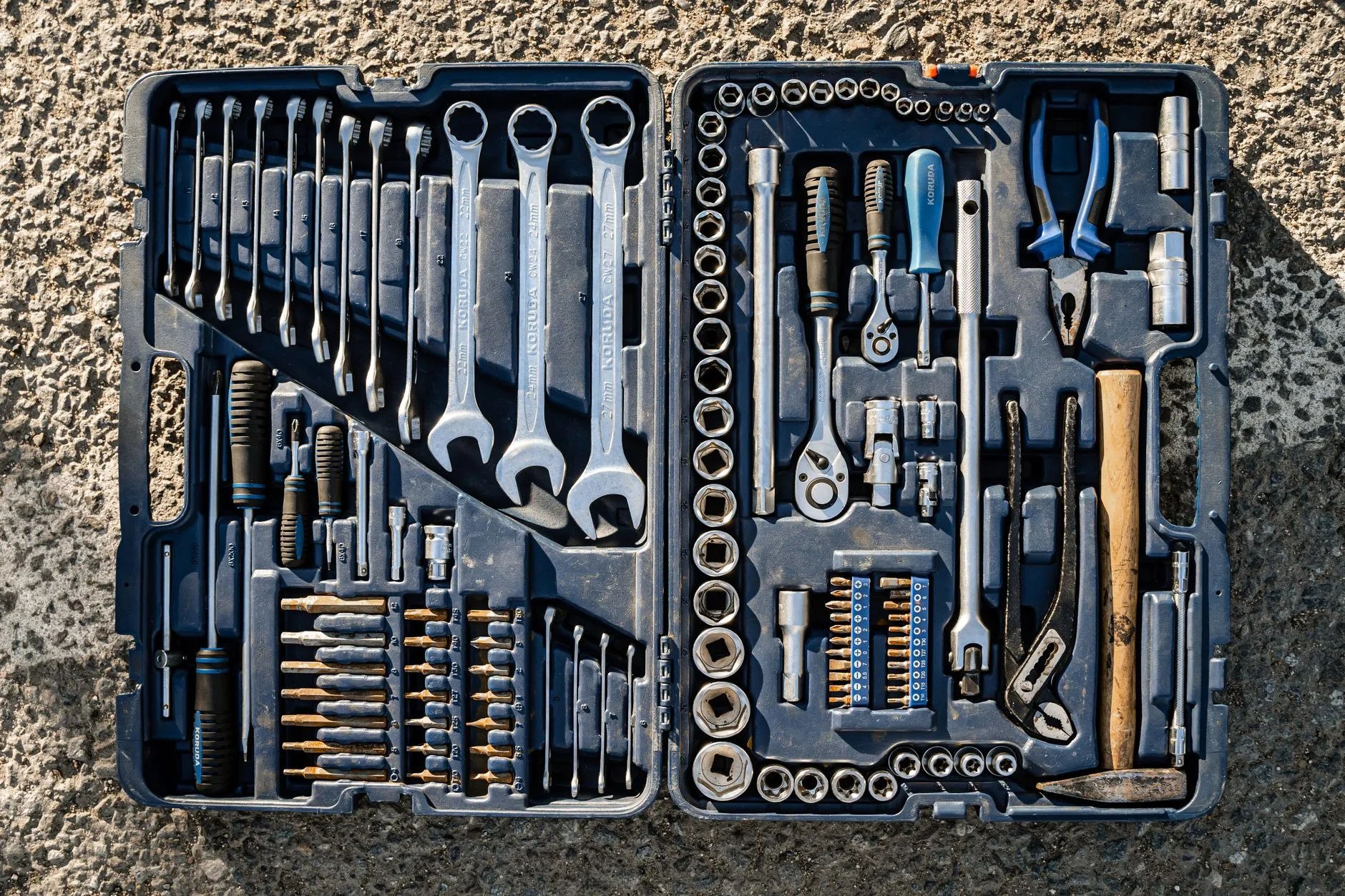Best Tool Sets for Homeowners: 9 Top Picks for Repairs, DIY Projects, and Everyday Use